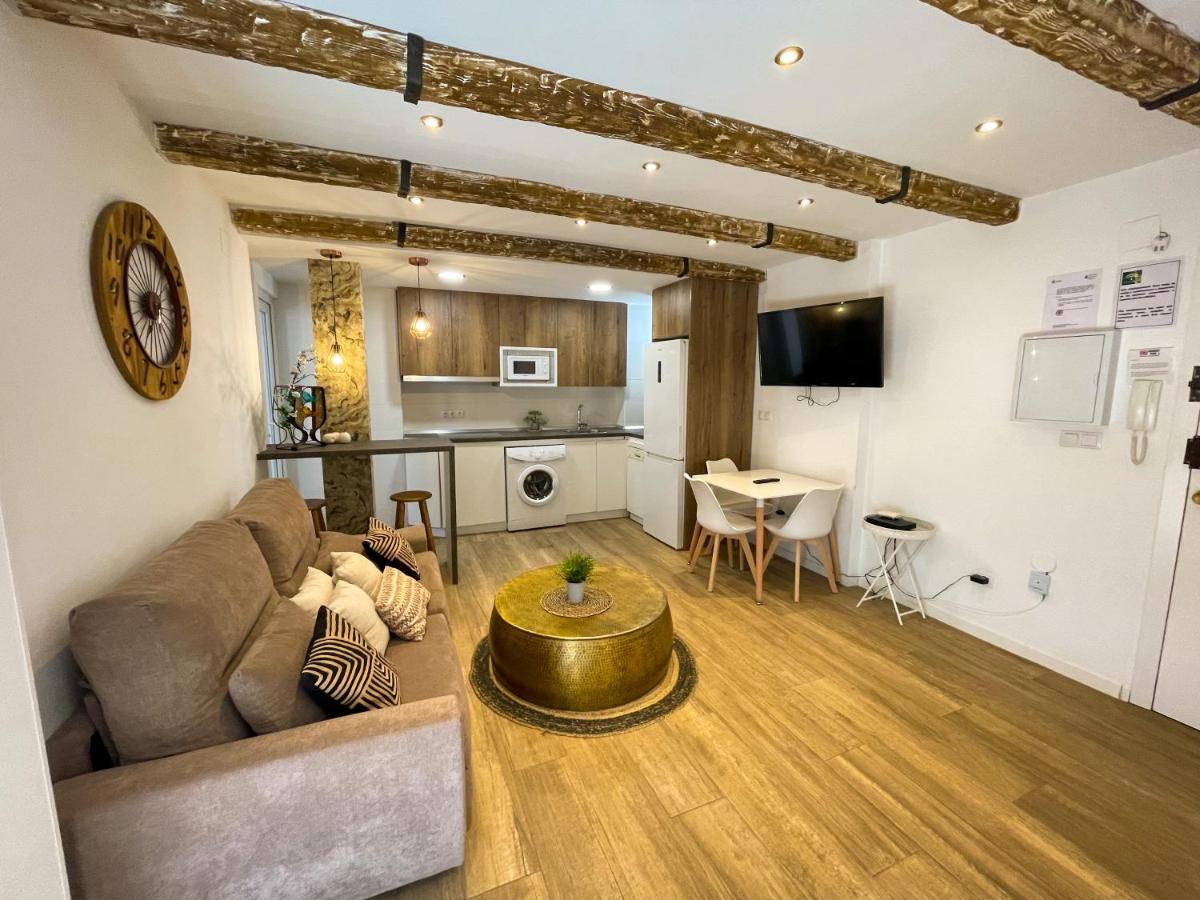 Laurel Lounge & Terrace Apartament